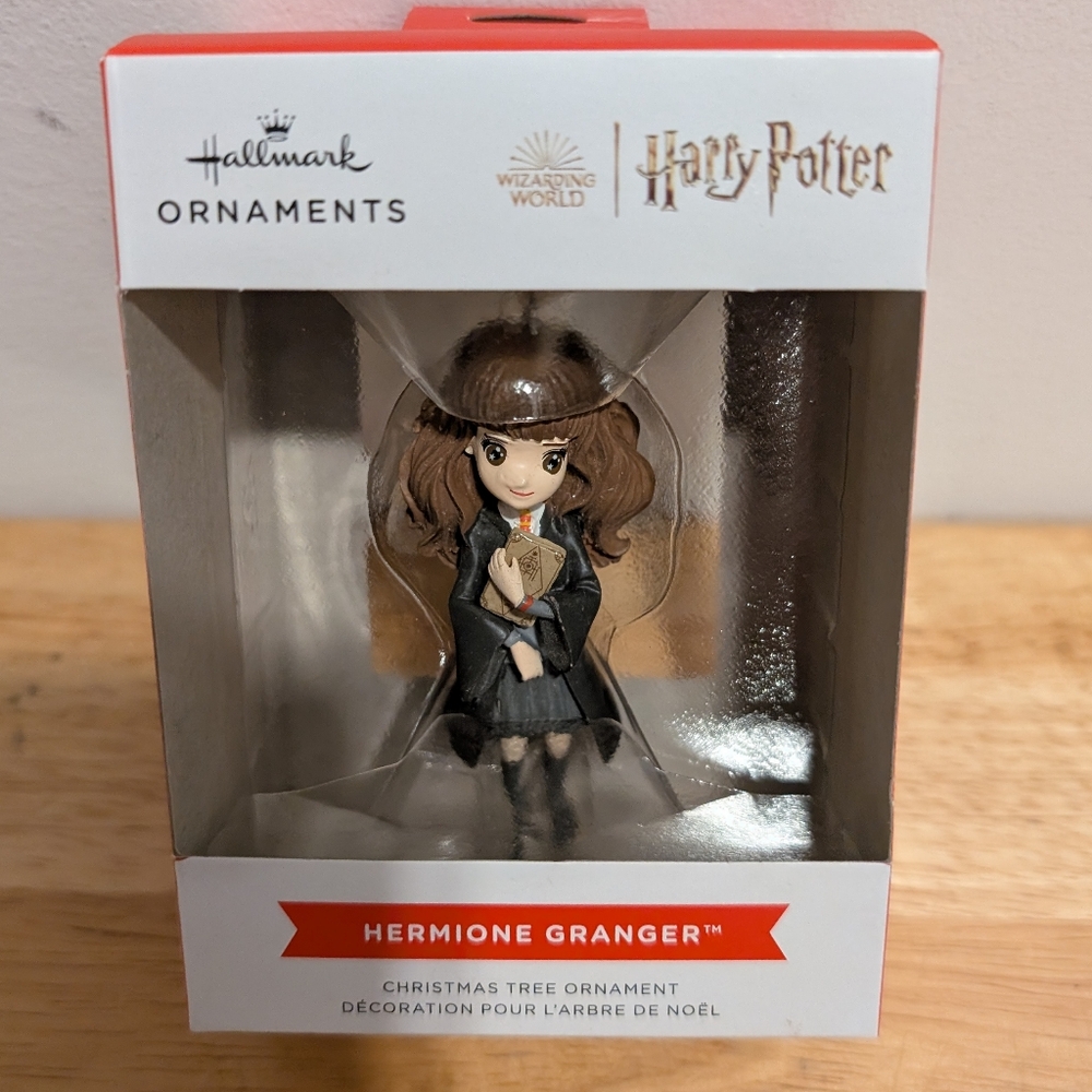Hallmark Ornaments Harry Potter Hermione Granger Brand New with tag
